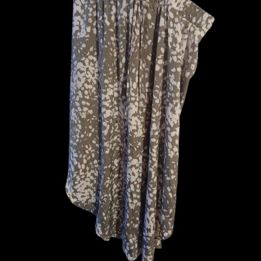 Simply Vera Vera Wang Asymmetrical Skirt - Gray and White